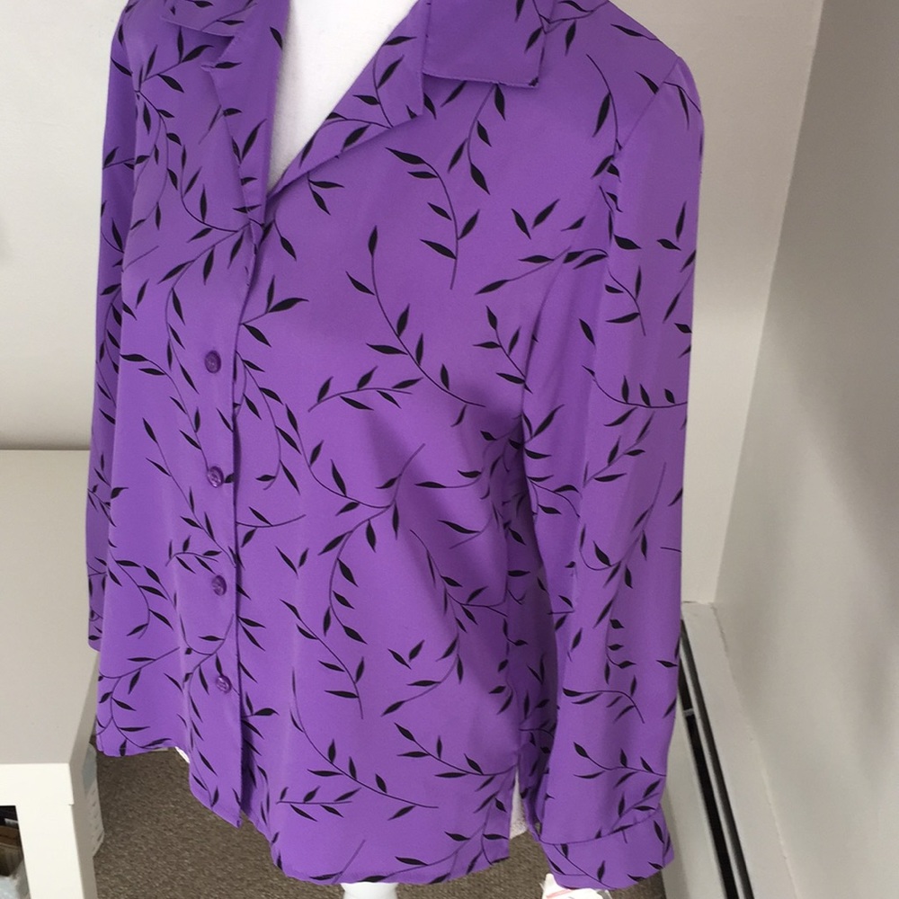 Notations Blouse - Picture 6 of 6